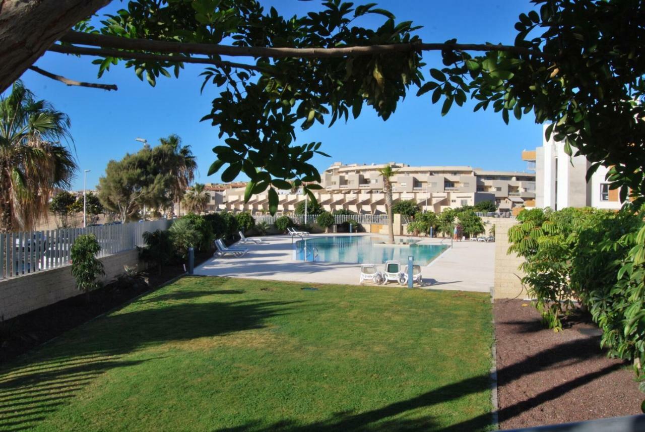Luxury Beachfront Penthouse El Medano  Ngoại thất bức ảnh